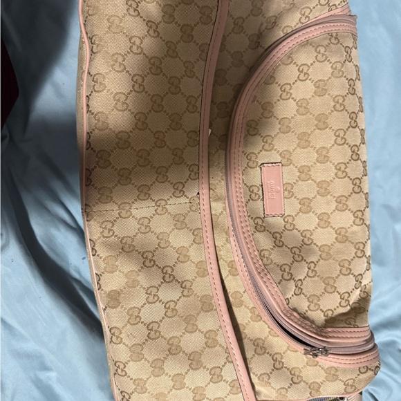 Gucci Beige and Pink Baby Bag - Picture 8 of 15